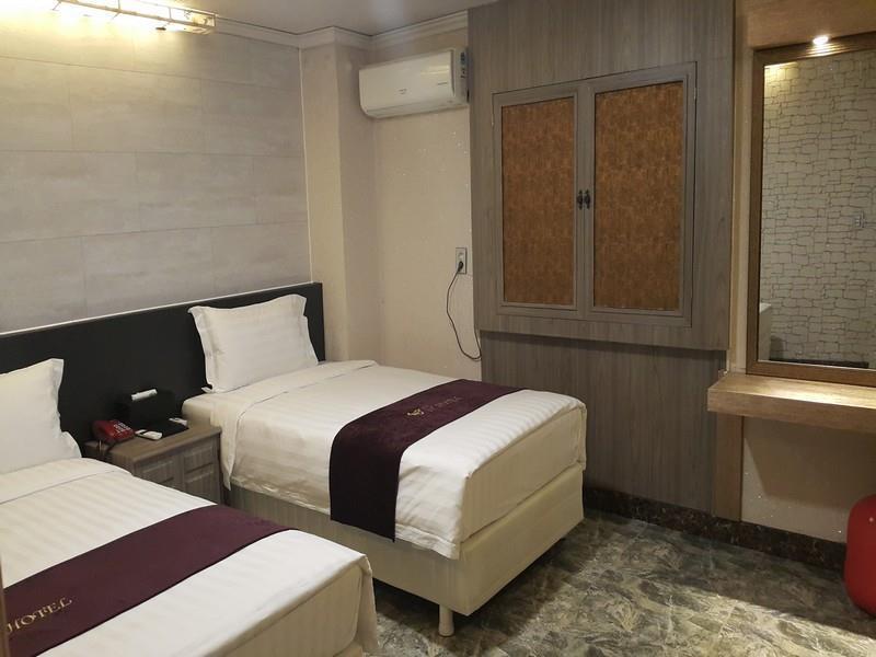 I.Y Hotel Suwon Exteriör bild