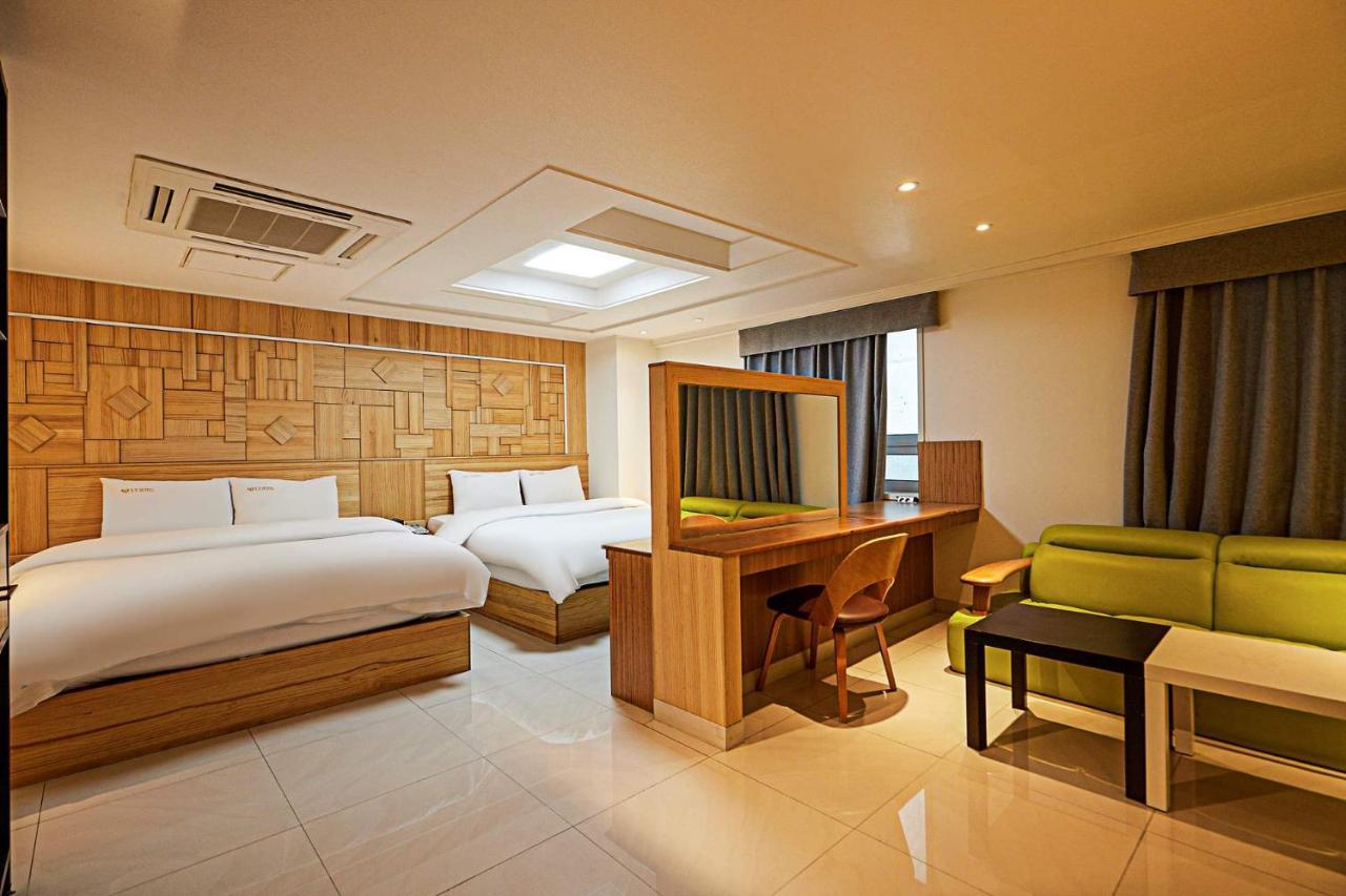 I.Y Hotel Suwon Exteriör bild