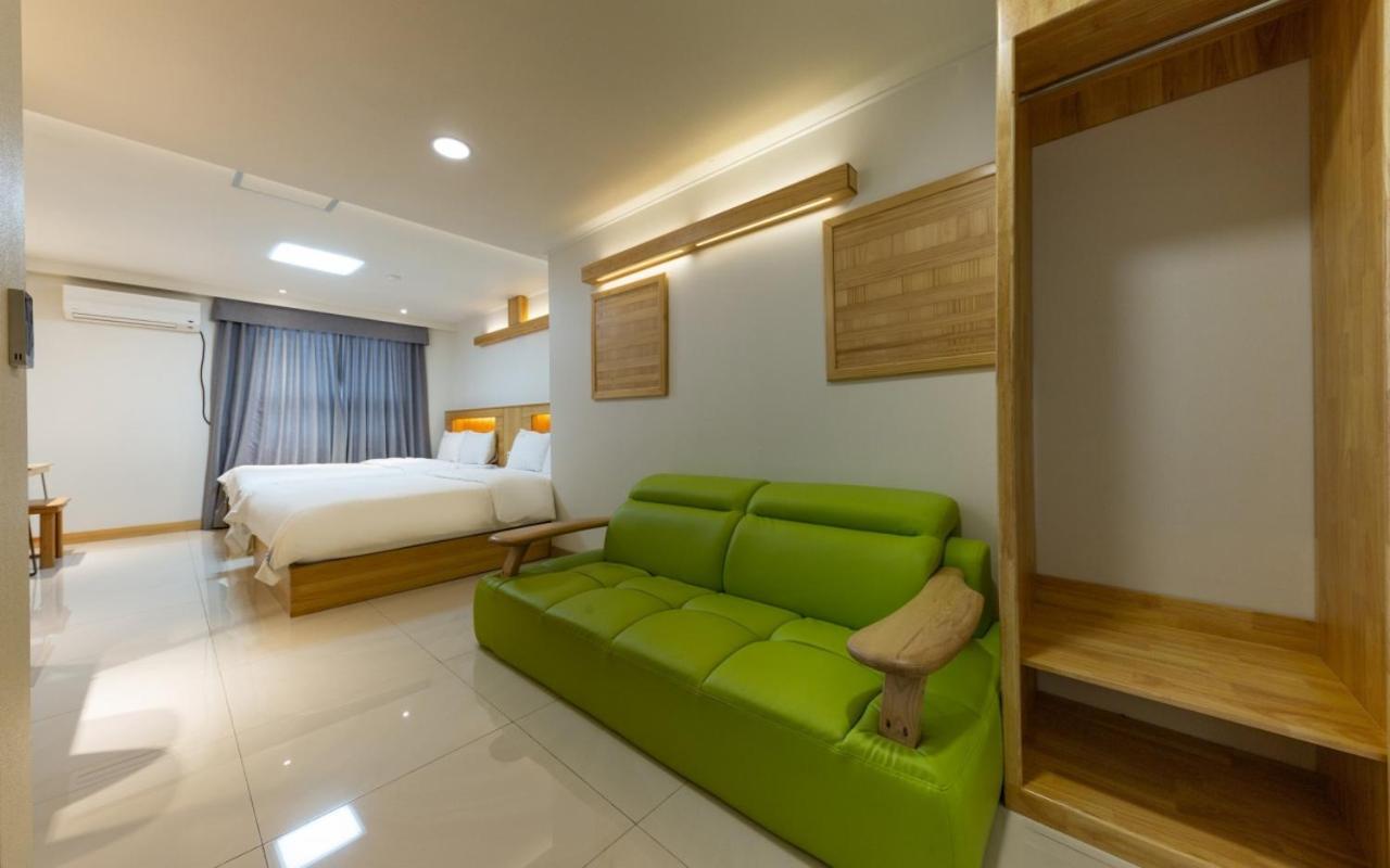 I.Y Hotel Suwon Exteriör bild